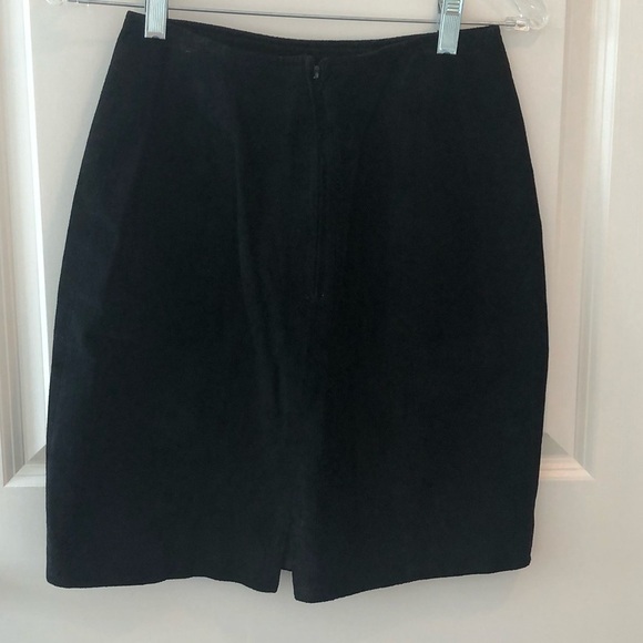 Chia Suede Leather Skirt Size 8 - Picture 9 of 13
